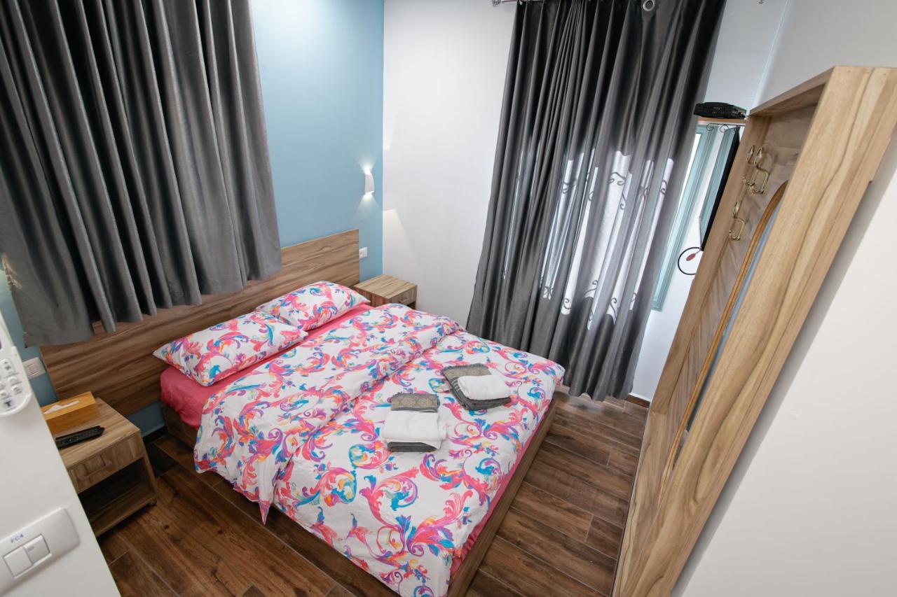 Louis Guesthouse Назарет Екстериор снимка