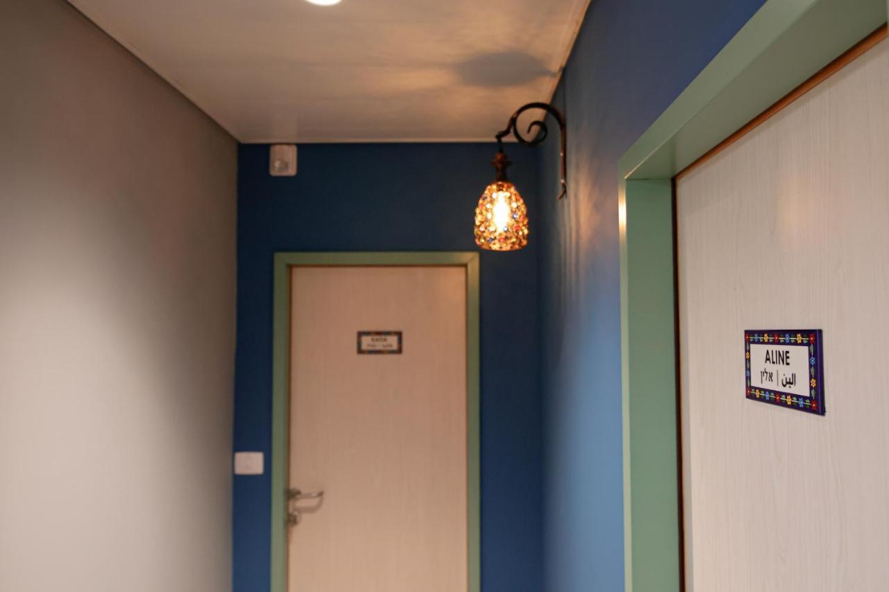Louis Guesthouse Назарет Екстериор снимка
